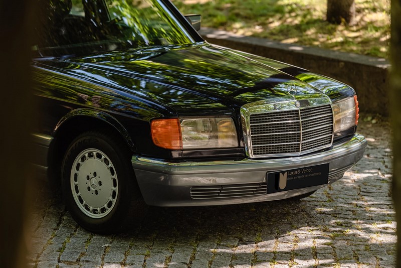 1986 Mercedes Benz 300SEL 17.000KMS